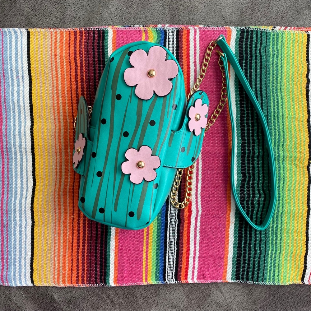 Cactus crossbody bag